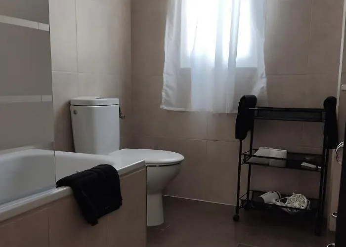 La Casita Blanca El Astillero