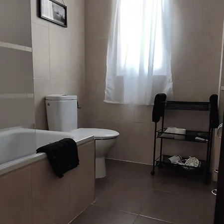 La Casita Blanca El Astillero